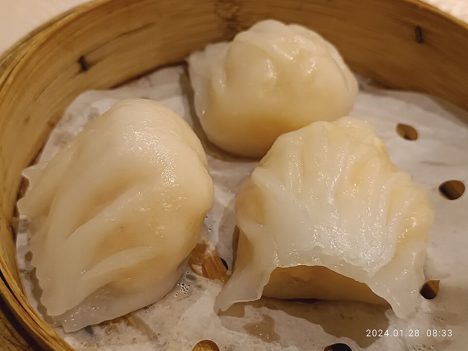 虾饺皮薄，蒸过就老